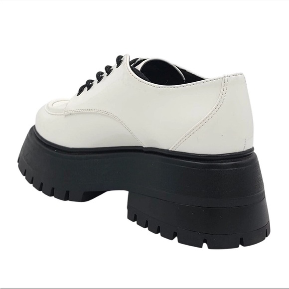 MADDEN GIRL PHILIPA WHITE PATENT LUG SOLE OXFORDS NEW IN BOX - Picture 3 of 5
